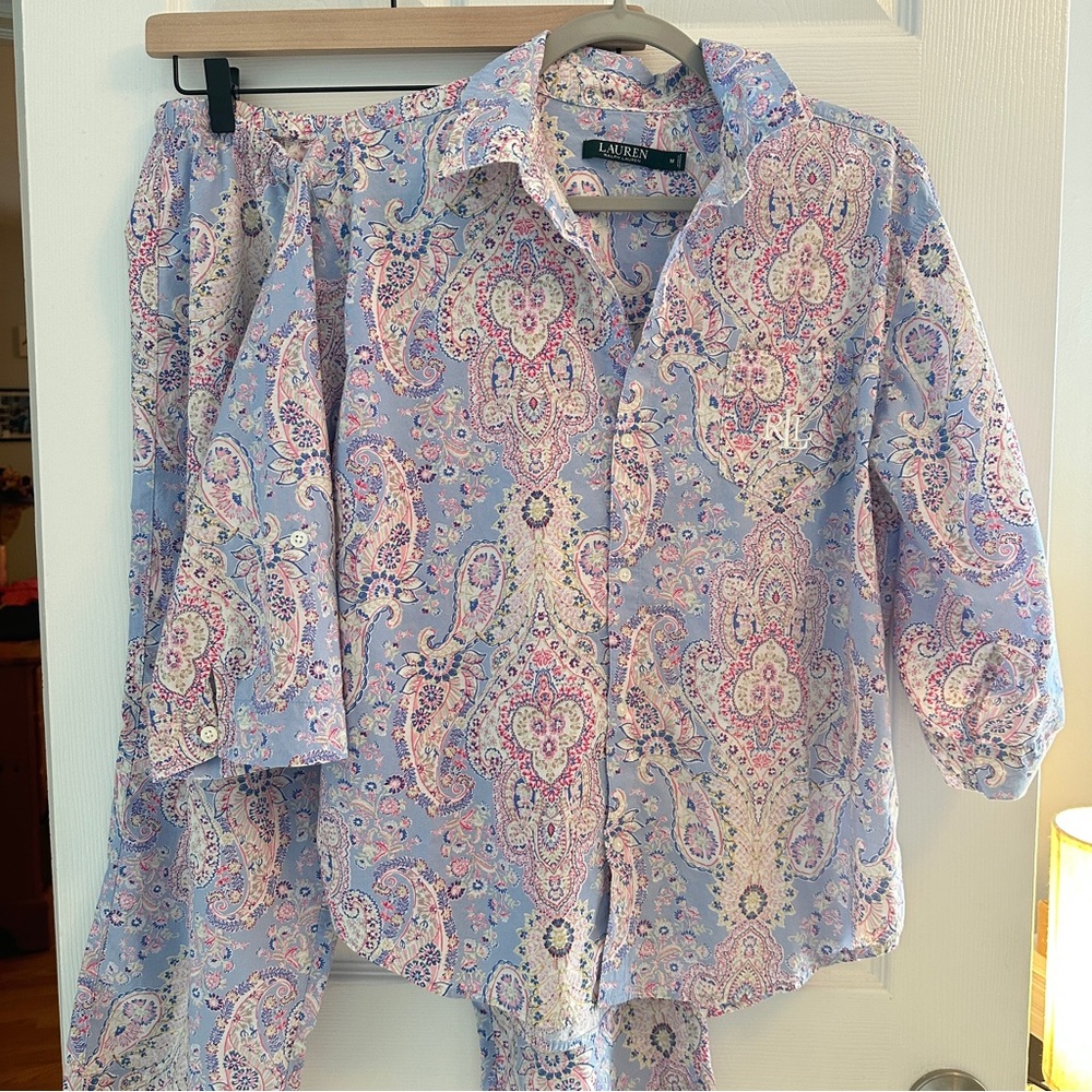 Ralph Lauren Paisley print Pajamas size Medium NWOT